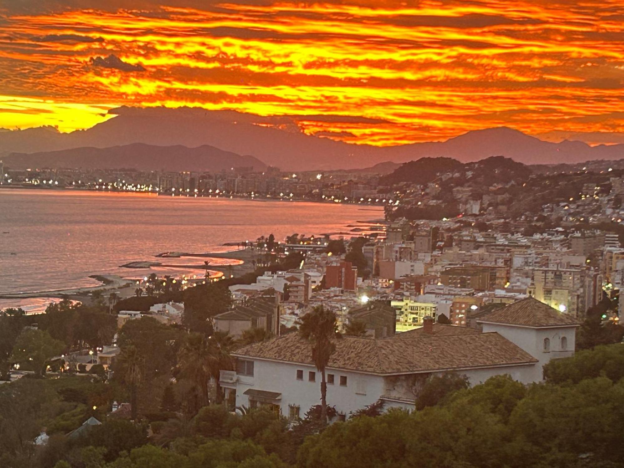 Marvellous Malaga Mediterranean And Mountain Views 외부 사진